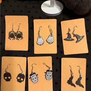 Black Halloween Earrings Set